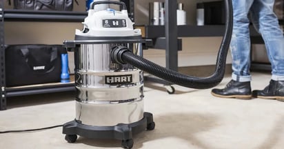 HART 6-Gallon Wet/Dry Vacuum at Walmart