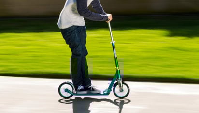 Razor A5 Lux Kick Scooter at Amazon