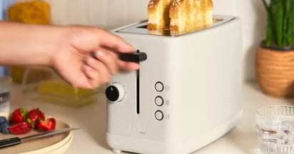 Bella Pro 2 Slice Toaster at Best Buy