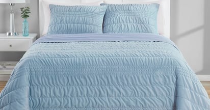 Mainstays Velvet Zig Zag Reversible Quilt Set