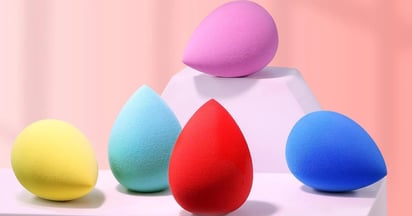 Beakey Makeup Sponge Set on Amazon