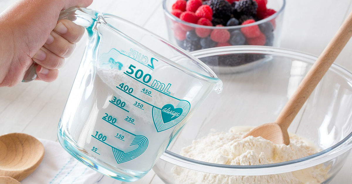 Pyrex 2-Cup Measuring Cup ONLY...