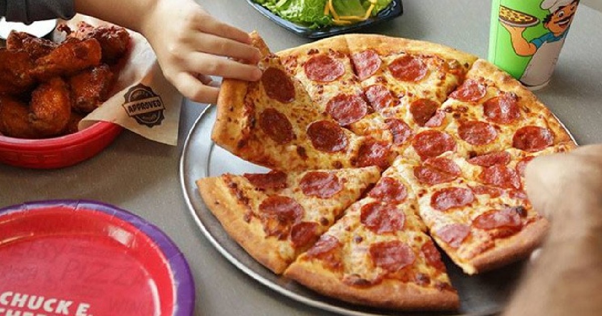 Large Cheese Pizza ONLY $5 at Chuck E. Cheese - Printable Coupons