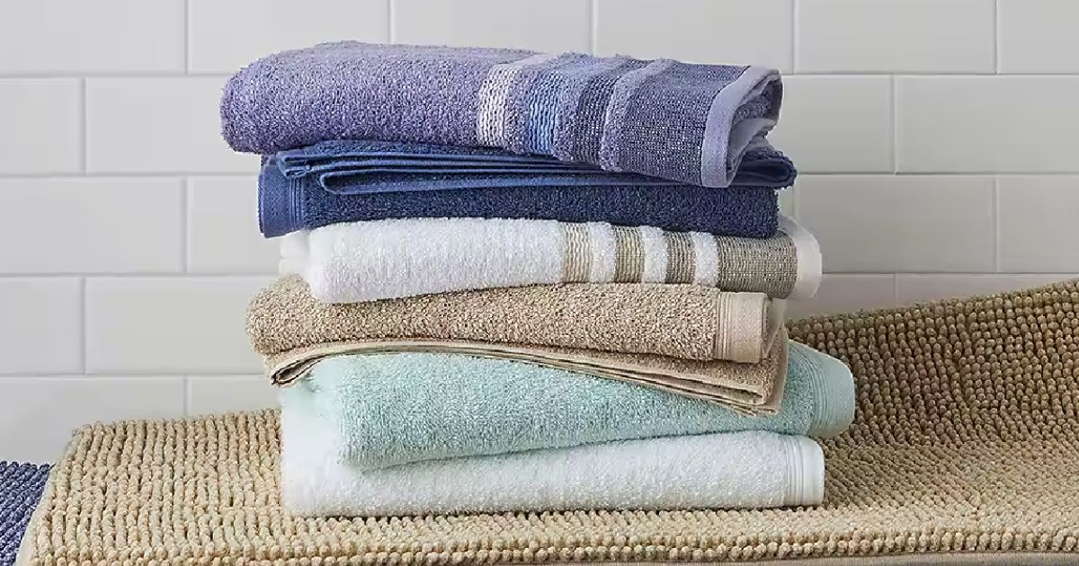 Home Expressions Bath Towels ONLY $3.24 at JCPenney