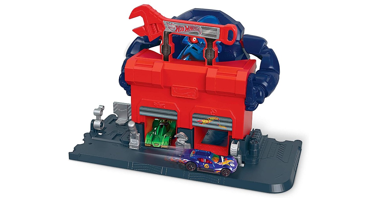 Hot Wheels Creature Attack Playset ONLY $6.99 (Reg. $15)