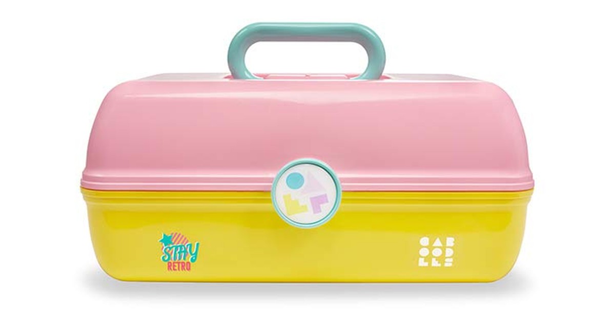 Caboodles Stay Retro ONLY $14.84 on Amazon (Reg $41)