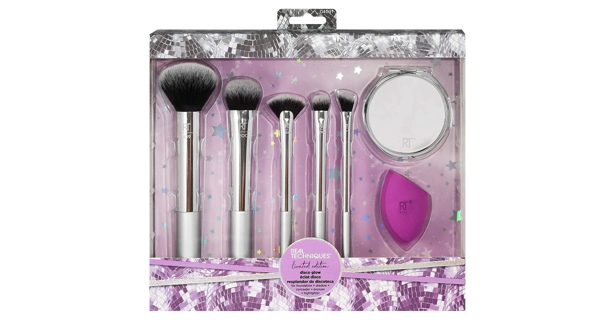 Real Techniques Makeup Brush Gift Set ONLY 10 (Reg. 20) Daily Deals