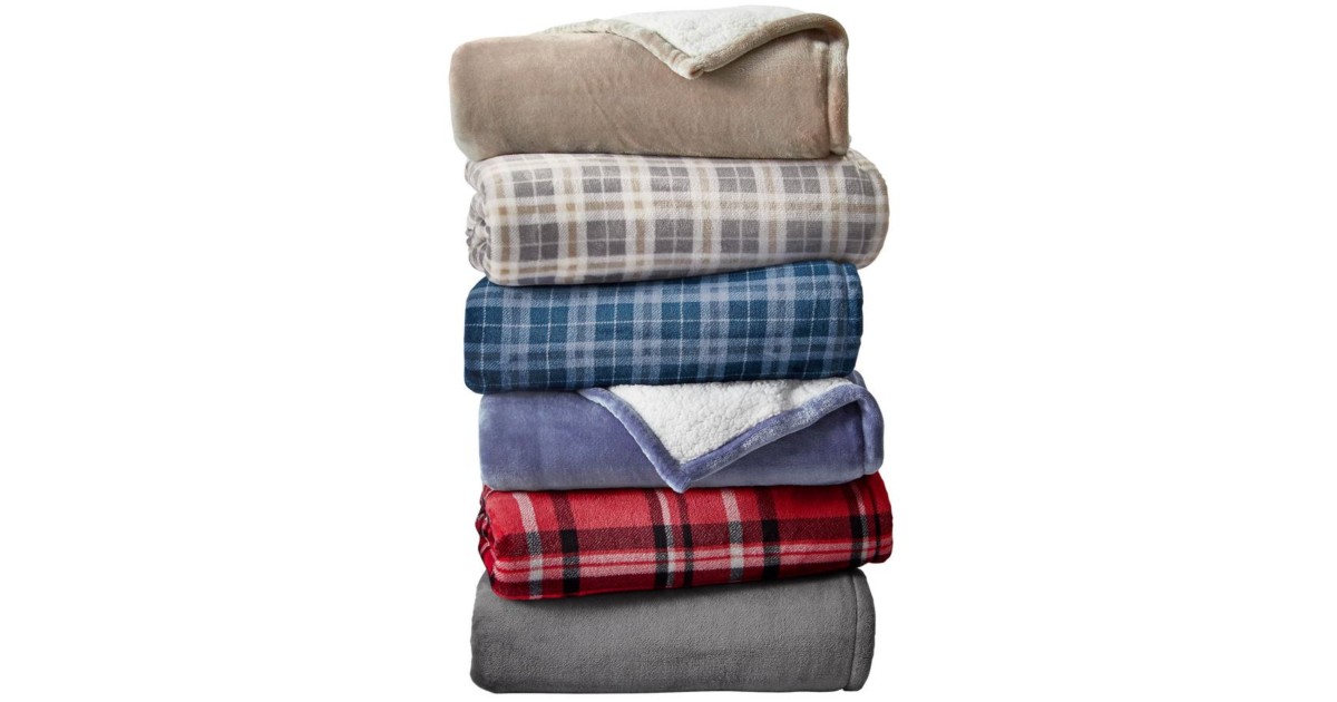 Oversized Sherpa Throw Blanket ONLY $17.98 Shipped (Reg $30)