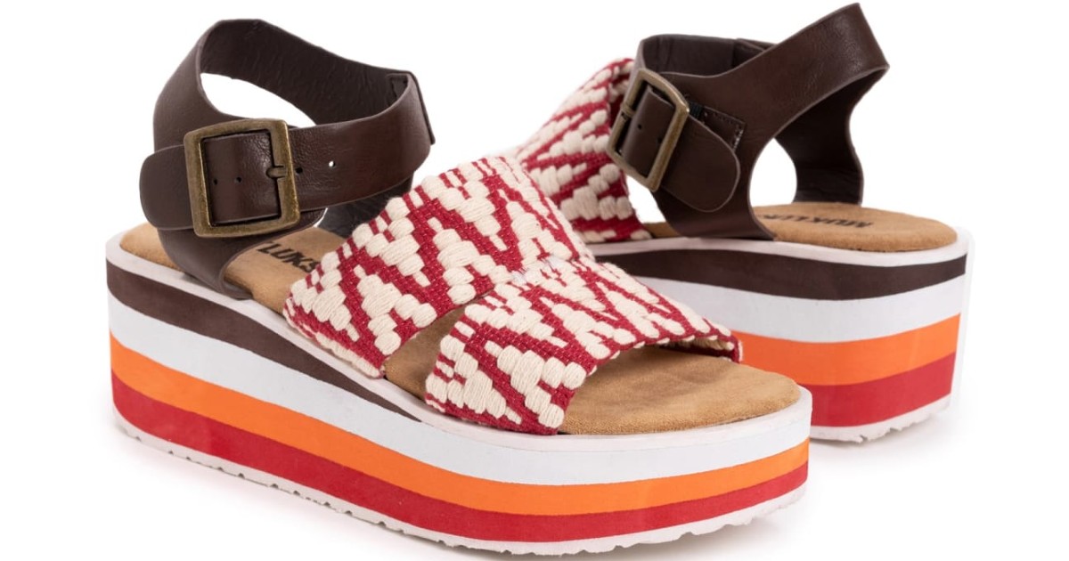 MUK LUKS Groove Music Sandals