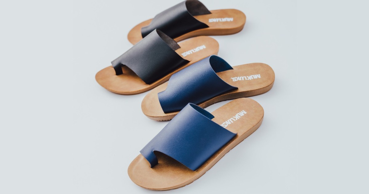 MUK LUKS About Face Sandals ONLY 9.99 (Reg 40) Daily Deals & Coupons