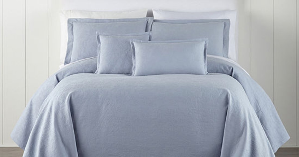 Liz Claiborne Bedding