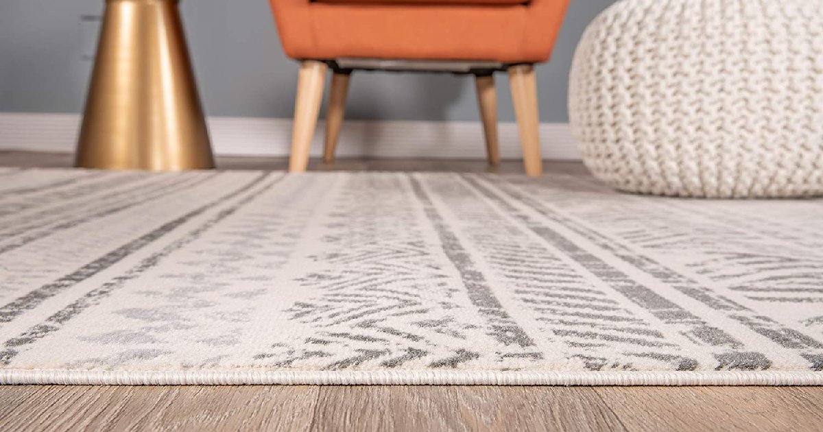 Up to 75% off Rugs on Amazon