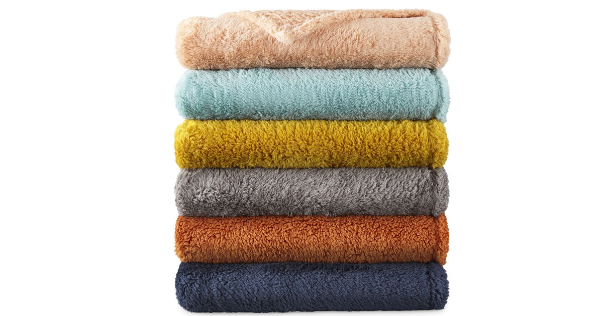 Home Expressions Fleece Throw 