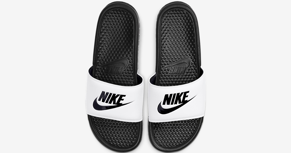 Nike Benassi Slides