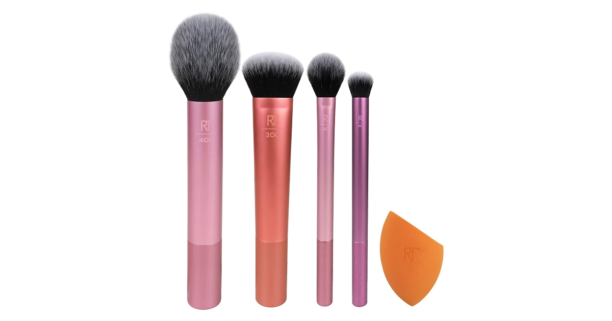 Makeup Brush Set at Amazon