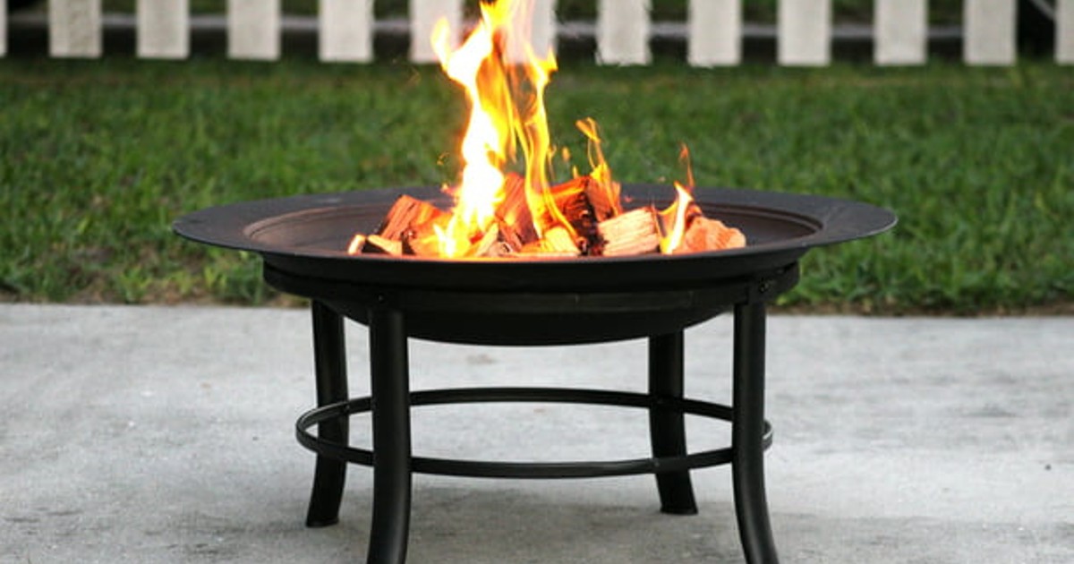 Mainstays 28-in Fire Pit with PVC Cover