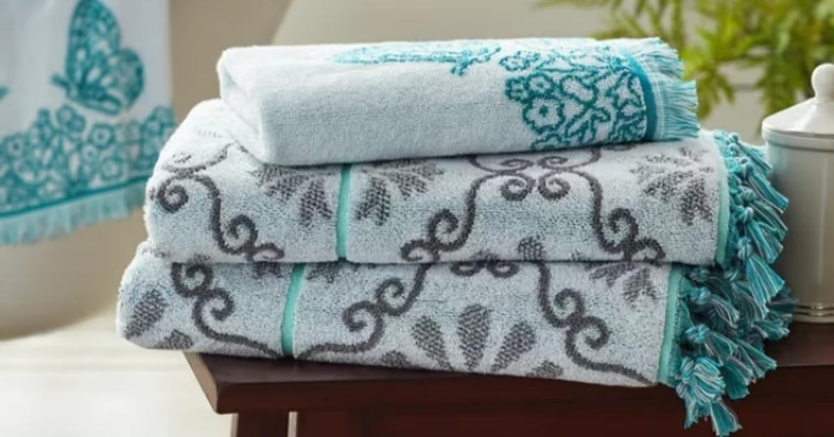 The Pioneer Woman Bath Towel 4-Piece Set