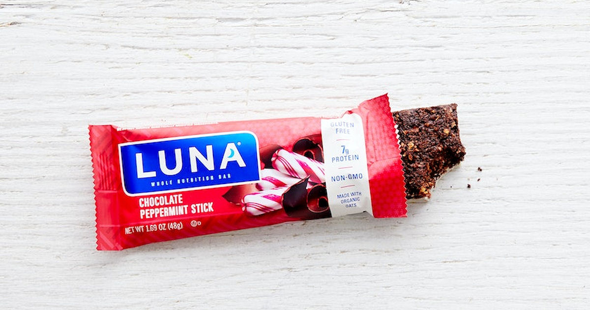 Social LUNA Chocolate Peppermint Stick Bar