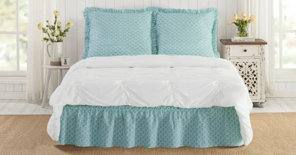 The Pioneer Woman 3-Piece Bedskirt and Sham Set
